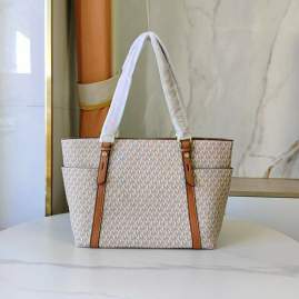 Picture of Michael Kors Wallets _SKUfw242017197fw